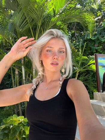 Full leaked Elena zbt page private onlyfans photo