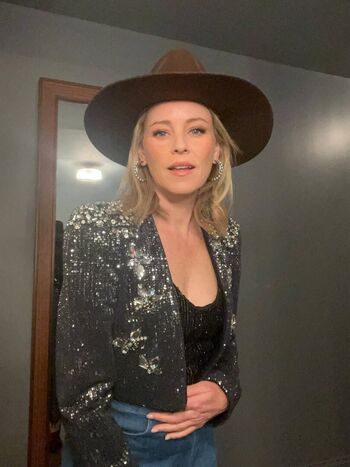 Full leaked Elizabeth banks private onlyfans photo