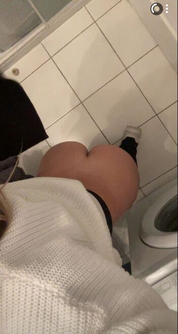 Full leaked Elsiajub private onlyfans photo