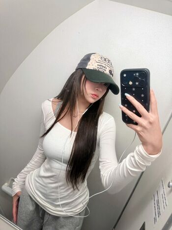 Full leaked Elyn leong private onlyfans photo
