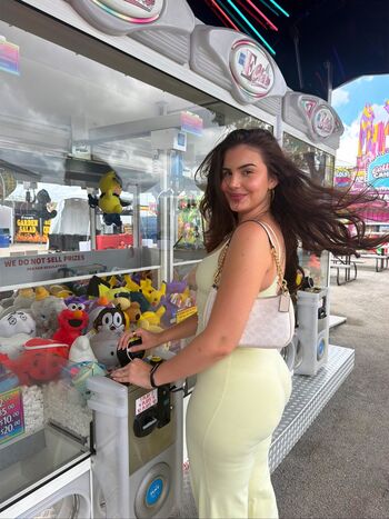 Full leaked Emely hernandez private onlyfans photo