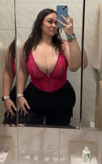 Full leaked Emily  page private onlyfans photo