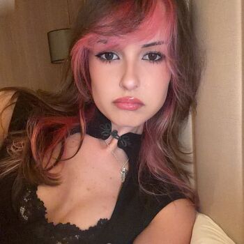 Full leaked Emilydaniellam private onlyfans photo