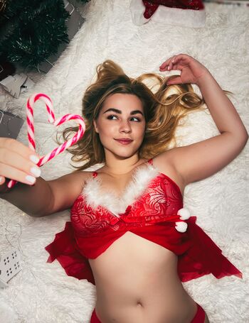 Full leaked Emmadizzy private onlyfans photo