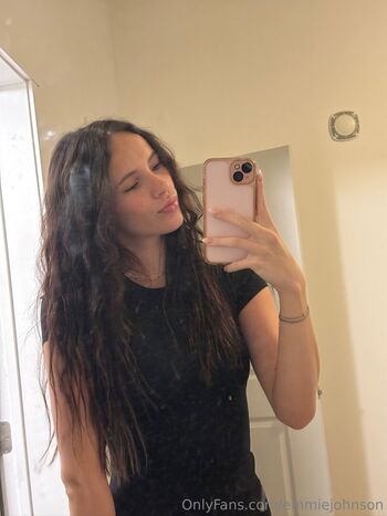 Full leaked Emmiejohnson private onlyfans photo