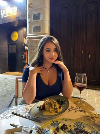 Full leaked Enjoysuzanna private onlyfans photo