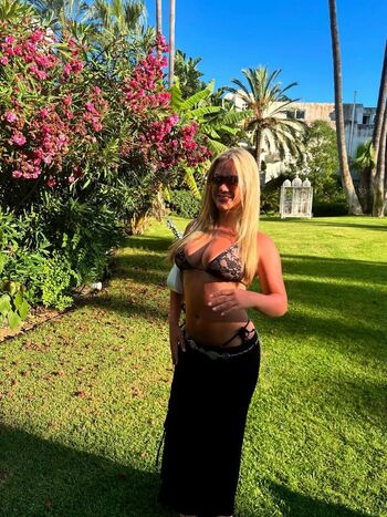 Full leaked Erin mccarthy page private onlyfans photo