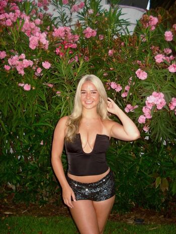 Full leaked Erin mccarthy page private onlyfans photo