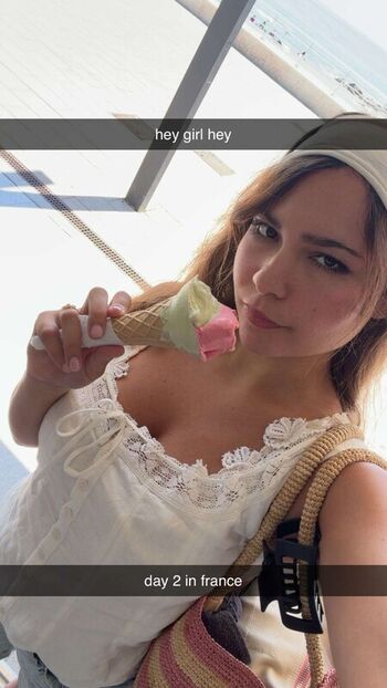Ester Dobrik