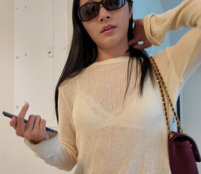 Full leaked Evelyn ha private onlyfans photo