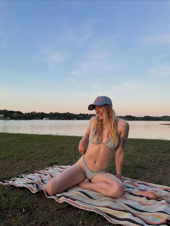 Full leaked Evy leibfarth page private onlyfans photo