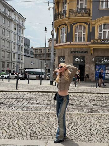 Full leaked Evy leibfarth page private onlyfans photo