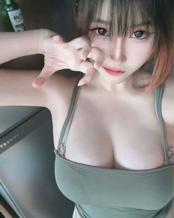 f_manatsanan