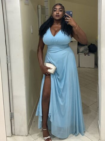 Full leaked Faellaz private onlyfans photo