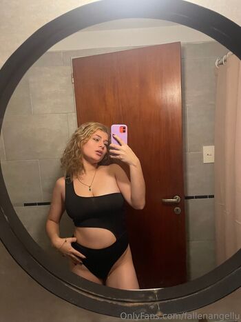 Full leaked Fallenangellu private onlyfans photo