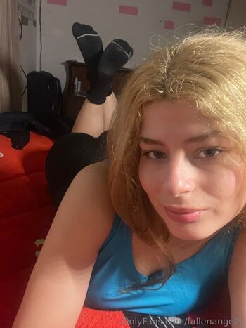Full leaked Fallenangellu private onlyfans photo