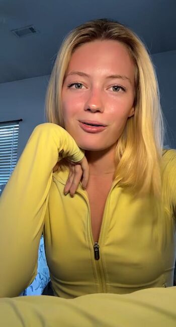 Full leaked Fangbarbie private onlyfans photo