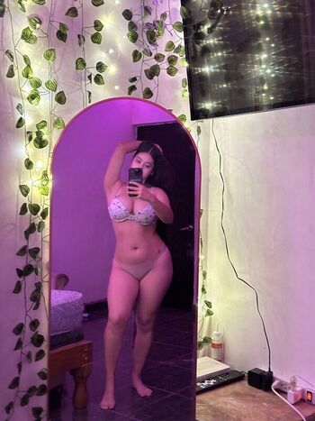 Full leaked Feersshii private onlyfans photo