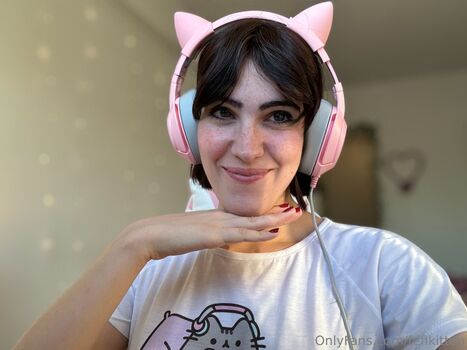 Full leaked Fefikitten private onlyfans photo
