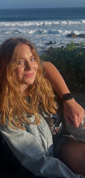 Full leaked Fiona marais page private onlyfans photo
