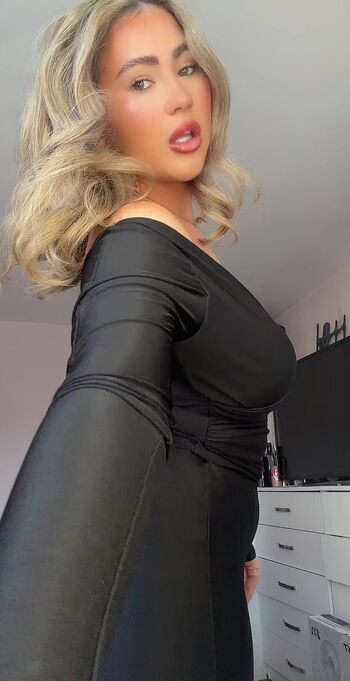 Full leaked Fiona private onlyfans photo