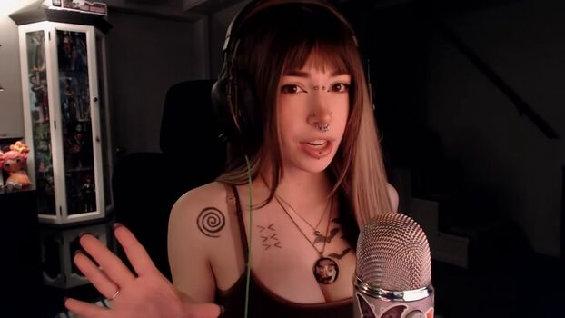 Full leaked Flodaasmr private onlyfans photo
