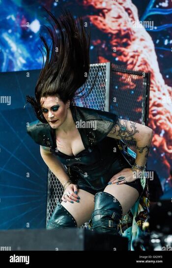 Full leaked Floor jansen private onlyfans photo