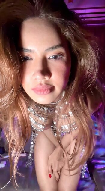 Full leaked Foxy fuengfah page private onlyfans photo
