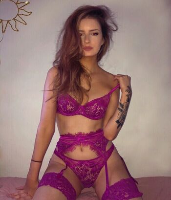 Full leaked Foxymegan private onlyfans photo