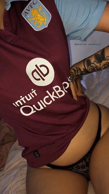 Full leaked Foxymegan private onlyfans photo