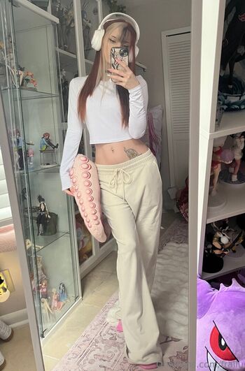 Full leaked Frailu private onlyfans photo