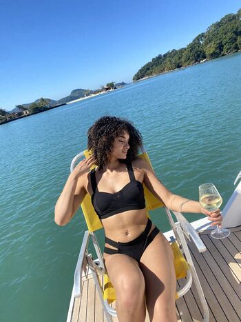Full leaked Fran oliver page private onlyfans photo