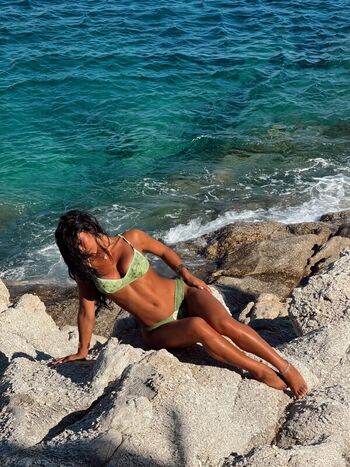 Full leaked Gallienne nabila private onlyfans photo