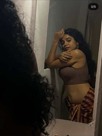 Full leaked Gayathri ajith private onlyfans photo