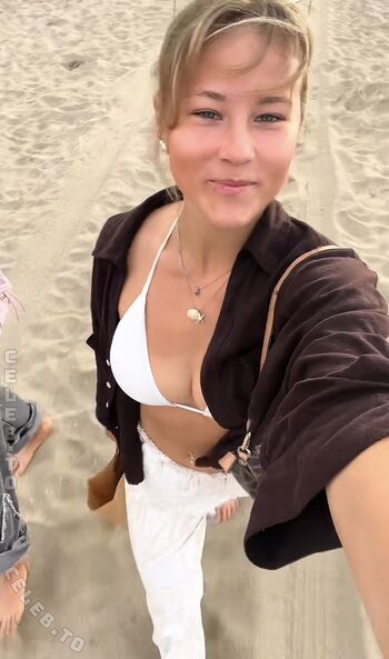 Full leaked Gemmaonboard private onlyfans photo