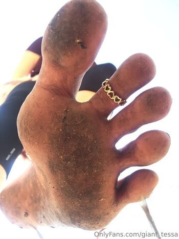 Full leaked Giant tessa private onlyfans photo