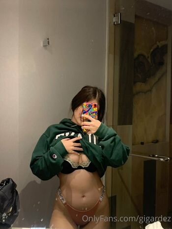 Full leaked Gigardez private onlyfans photo