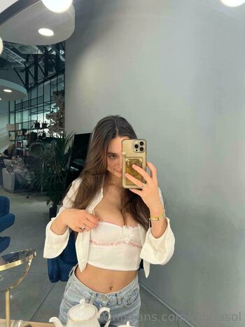 Full leaked Gloria sol page private onlyfans photo