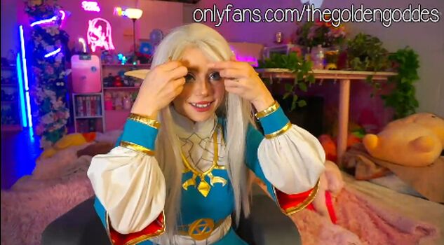 Full leaked Goldengoddessxxx private onlyfans photo