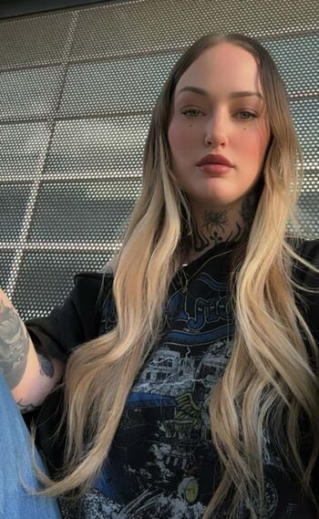 Goth Queen