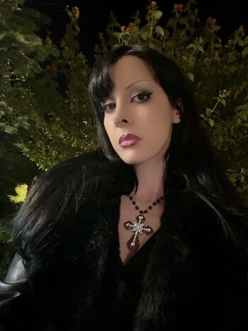 Full leaked Gothikbat private onlyfans photo