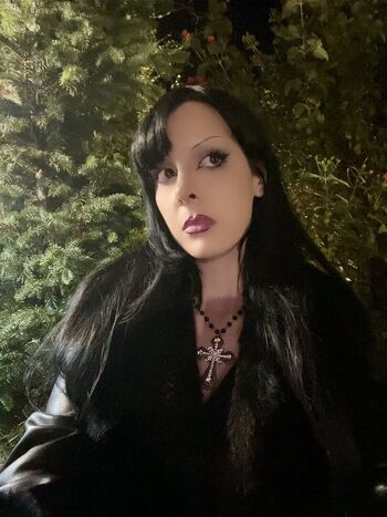 Full leaked Gothikbat private onlyfans photo