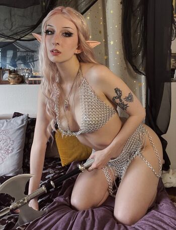Full leaked Graveghostie private onlyfans photo
