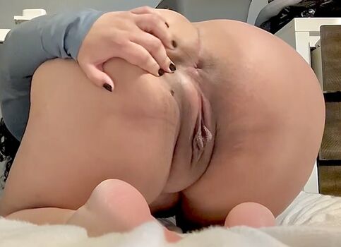 Full leaked Hrnylatina private onlyfans photo