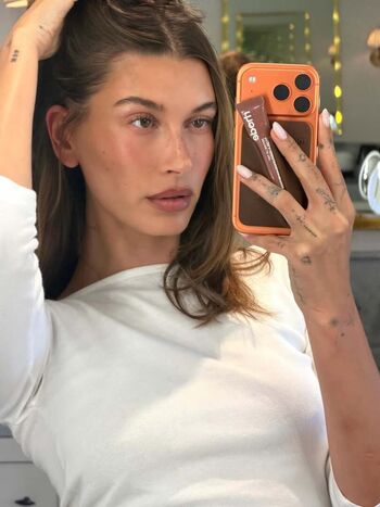 Full leaked Hailey baldwin bieber page private onlyfans photo