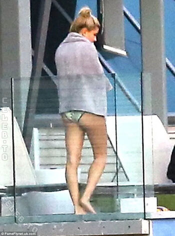 Hailey Bieber