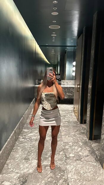 Full leaked Hannahpearson private onlyfans photo