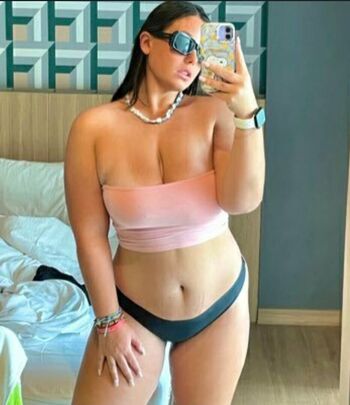 Full leaked Hannahsnoopy private onlyfans photo