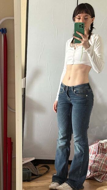 Full leaked Haropones page private onlyfans photo