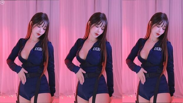 Full leaked Haru s private onlyfans photo